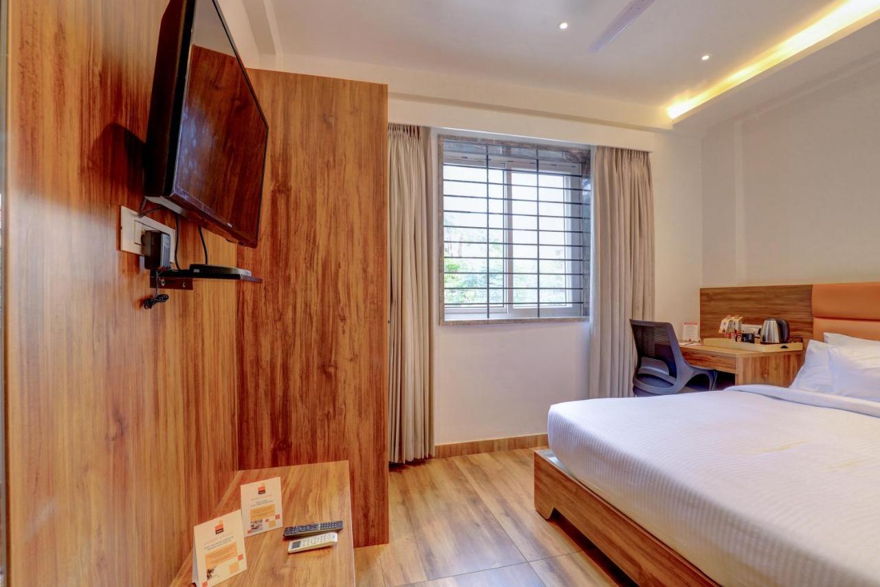 Myspace Triton Suites Bangalore Exteriör bild